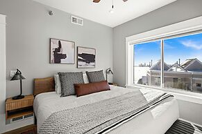 Dragestil 713 Duluth Condos