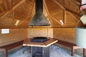 Dragon's Den Glamping Retreat