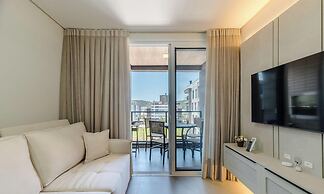 Cond Apartments Vila do Lago in Jurere - VLO