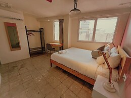 Viajero Casco Viejo Hostel