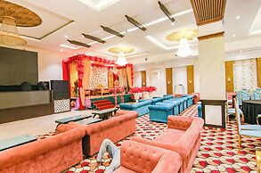 Fabhotel Prime Royal Maple