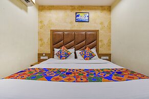 FabHotel Silver Inn