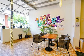 Fabhotel Vibes
