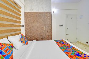 Fabhotel Metro Grand