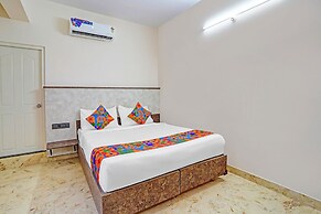 Fabhotel Metro Grand