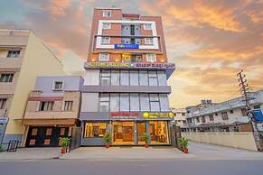 Fabhotel Metro Grand