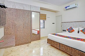 Fabhotel Metro Grand