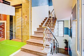Fabhotel Emara Inn