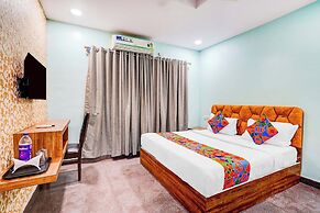 Fabhotel Emara Inn