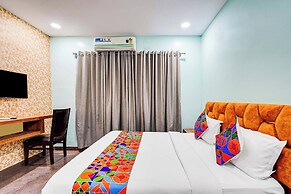 Fabhotel Emara Inn