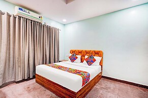 Fabhotel Emara Inn