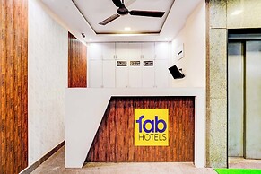 Fabhotel Emara Inn