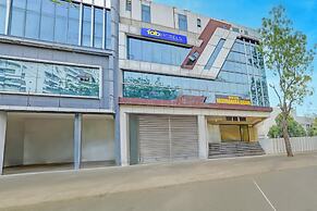 Fabhotel Vasundhara Grand