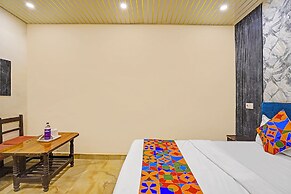 Fabhotel Angel Pink Residency