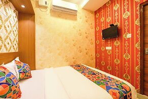 FabHotel Joy Residency