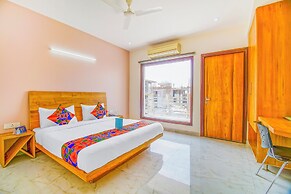 Fabhotel Gazelle Studios