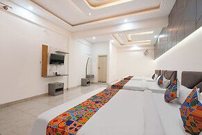 Fabhotel Ayodhya Palace
