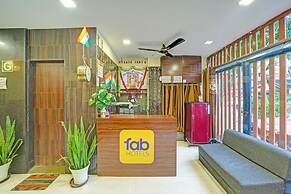 Fabhotel Grand Stay Ambedkar Nagar