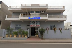 Fabhotel The Nine
