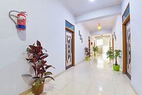 Fabhotel The Nine