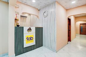 Hotel Omkar & Lodging - phoenix market city