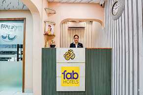 Hotel Omkar & Lodging - phoenix market city