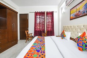 Fabhotel Comfy Cottage