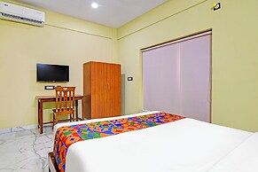 Fabhotel The Ax Inn