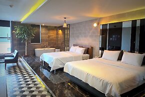 K BOUTIQUE HOTEL
