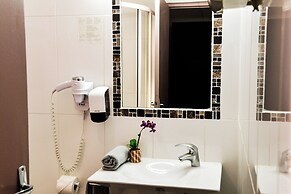 Le Mas Des Aigras - Hôtel & Restaurant