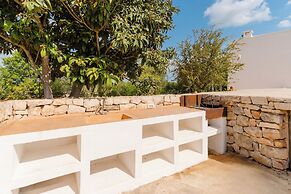 Ker Rail Villa with Pool by Wonderful Italy