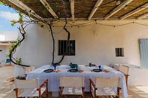 Ker Rail Villa with Pool by Wonderful Italy