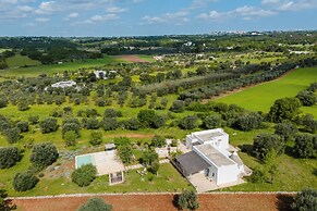 Ker Rail Villa with Pool by Wonderful Italy