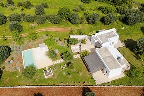 Ker Rail Villa with Pool by Wonderful Italy