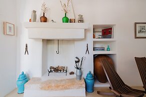 Ker Rail Villa with Pool by Wonderful Italy