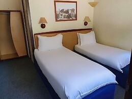 The Crossway Hotel
