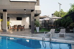 The Cove Apartments
