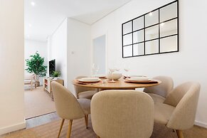 Exclusive 4BD Apartment. Abada