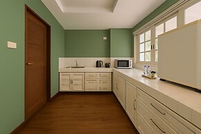 Abobe ApartHotel Hua Hin