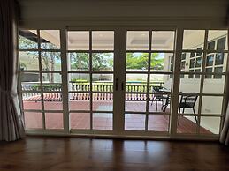 Abobe ApartHotel Hua Hin