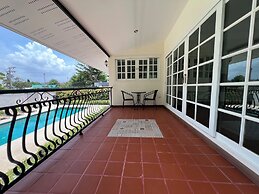 Abobe ApartHotel Hua Hin