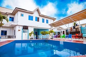 The Kings Hotel and Suites