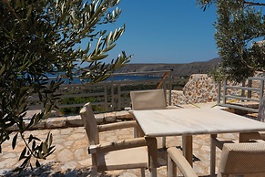 Anemos Suites Mani