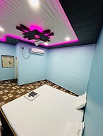 Vande Bharat P Guest House