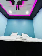 Vande Bharat P Guest House