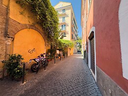 Via della Luce Apartments