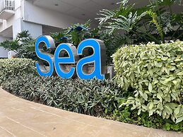 Sea Residences MOA Arena SMX BY DARPM