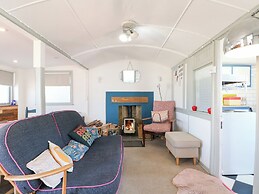 Harbour Road Quirky Beach Railway Carriages