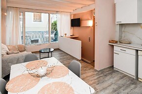 Charming Samos Escape With Jacuzzi and Private Balcony