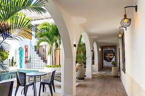 Casana Rosa Hotel